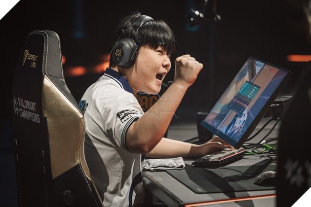 VALORANT Champions 2025: PRX Tỏa Sáng, DRX Thất Bại Trước FNC 6