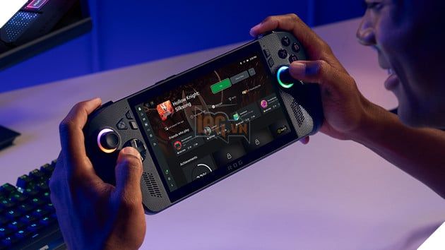 Mọi thao tác được tối ưu hóa hoàn hảo khi sử dụng joystick và các nút bấm