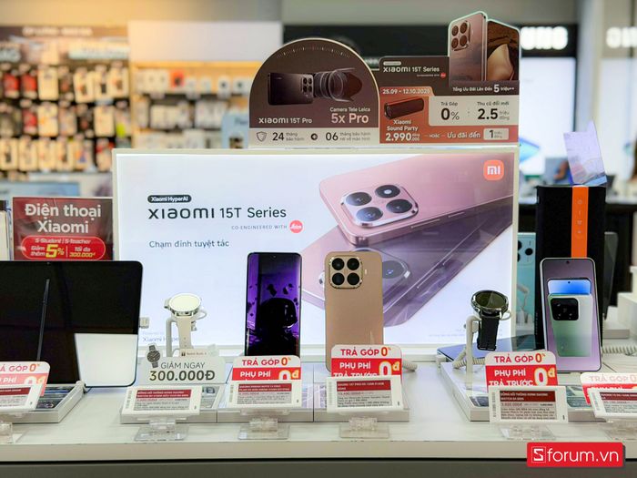 Xiaomi 15T và Xiaomi 15T Pro đã có mặt tại các cửa hàng CellphoneS, sẵn sàng cho khách hàng đến tham quan và trải nghiệm.
