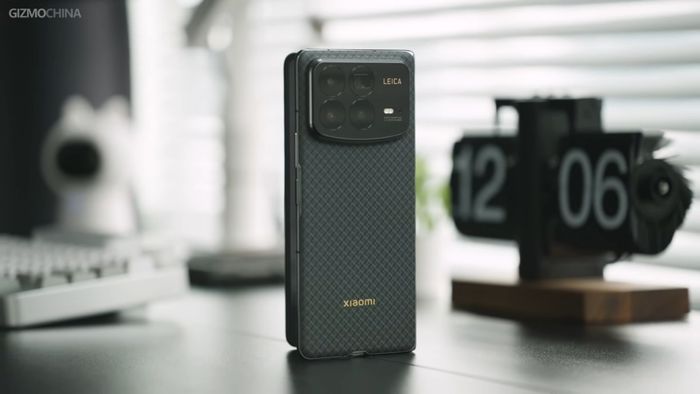 Có khả năng Xiaomi sẽ ra mắt mẫu điện thoại gập mới mang tên Xiaomi 17 Fold, và hợp nhất nó vào dòng flagship cao cấp của hãng.