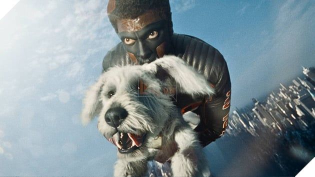 Hình ảnh cảnh Krypto và Mr. Terrific bị cắt trong Superman.