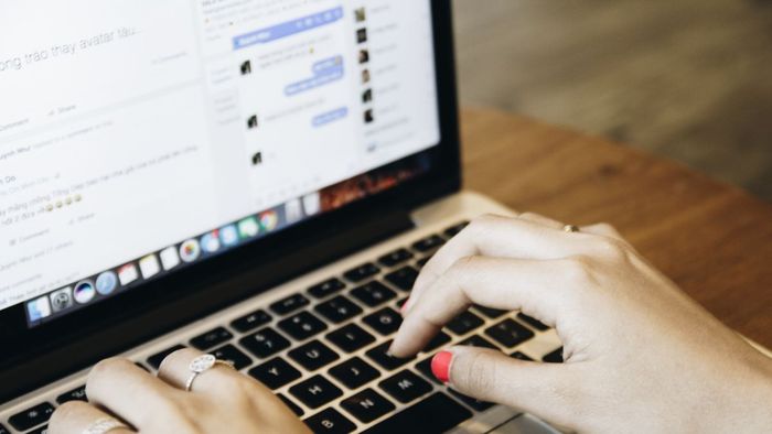 Lưu ý để bảo vệ an toàn khi chuyển đổi tài khoản Facebook