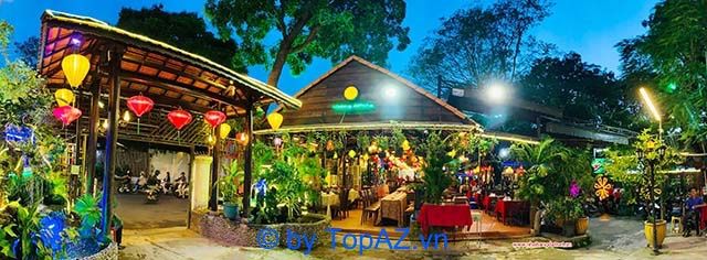 Nhà hàng sân vườn tại TPHCM