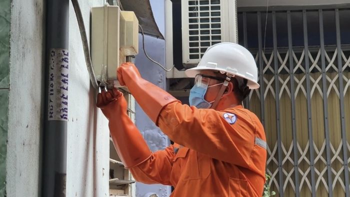 1-kW-dien-gia-bao-nhieu-tien-5