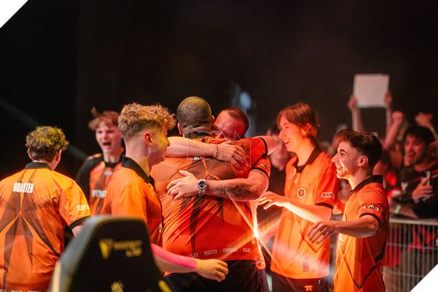VALORANT Champions 2025: Fnatic Tạo Cú Lội Ngược Dòng Kỳ Diệu, NRG Vẫn Nắm Lợi Thế Trước MIBR 4