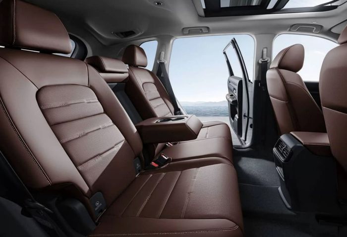 Honda-CR-V-Global-30th-Anniversary-Edition-8.jpg