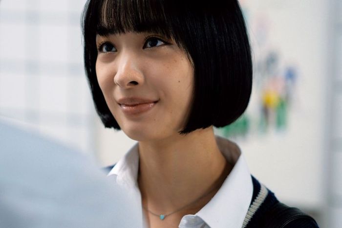 Liệu thế giới tẻ nhạt ngoài kia có thực sự tốt đẹp như người ta vẫn tưởng?