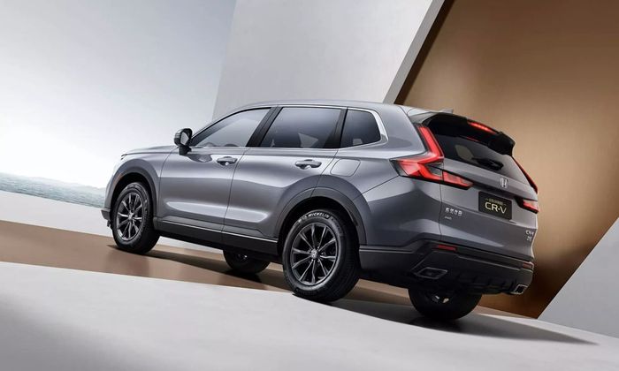 Honda-CR-V-Global-30th-Anniversary-Edition-3.jpg