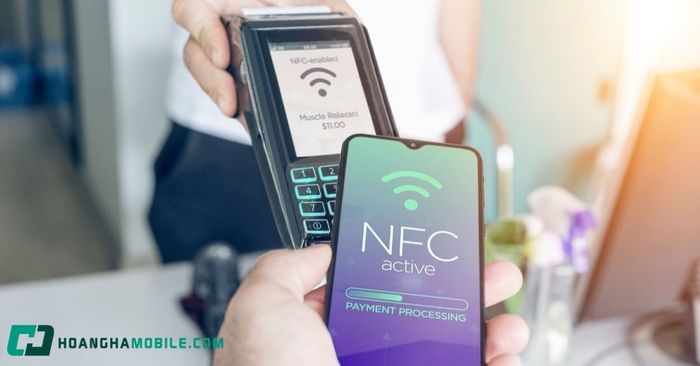 bat-nfc-iphone-11