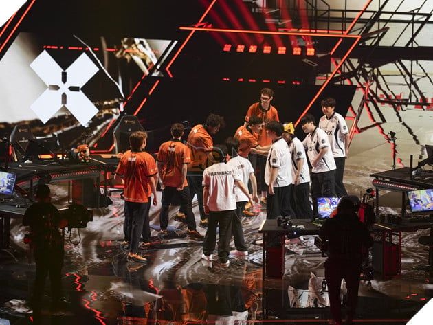 Chung Kết Nhánh Thua VALORANT Champions 2025: Những Hoạt Động Kinh Điển Dành Cho Người Hâm Mộ 18