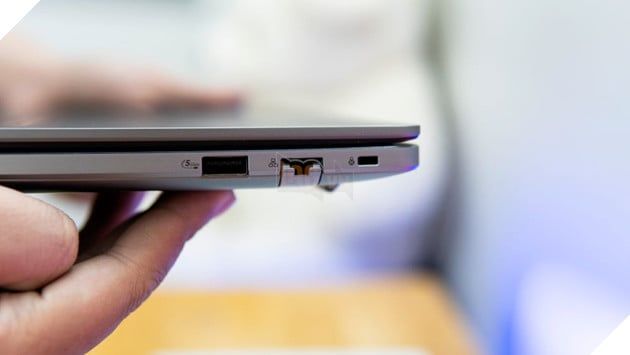 Đánh giá Asus ExpertBook P3: “Laptop doanh nghiệp gần như hoàn hảo” trong tầm giá dưới 20 triệu 10