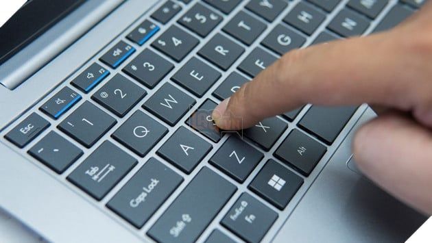 Đánh giá Asus ExpertBook P3: “Laptop doanh nghiệp gần như hoàn hảo” trong tầm giá dưới 20 triệu 8