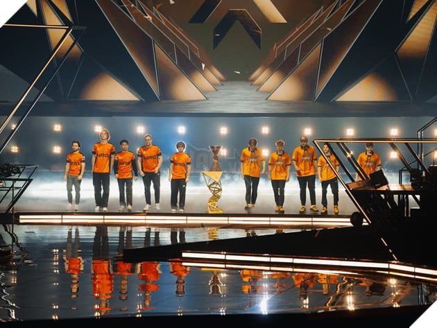 VALORANT Champions 2025: Chung Kết Đầy Kịch Tính Với Lễ Khai Mạc Ngập Tràn Sức Sống