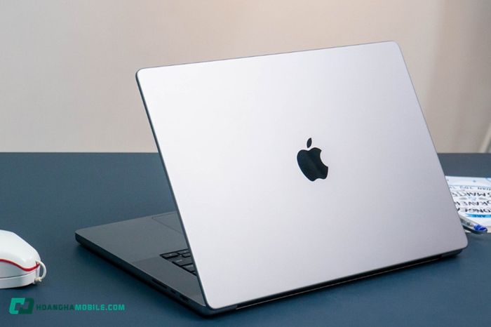 laptop-macbook-02