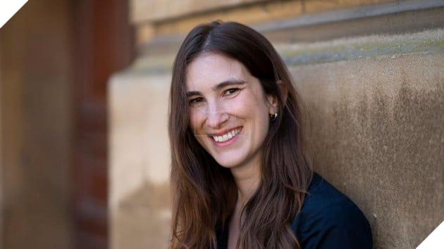 Hình ảnh về nhà văn Katherine Rundell.