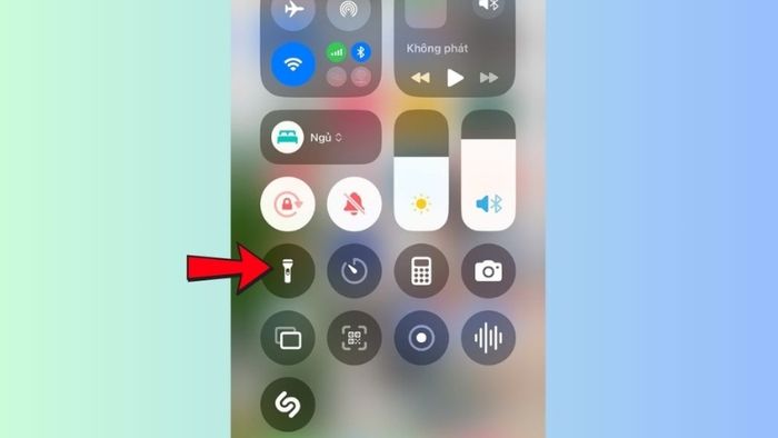 den-pin-iPhone-1