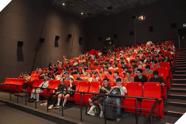 Cộng đồng Esports Việt Nam tiếp tục theo dõi với niềm đam mê không giới hạn trong Chung Kết Tổng VALORANT Champions 2025 lần 17.