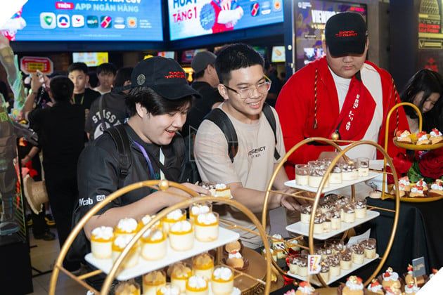 Cộng đồng Esports Việt Nam lại tiếp tục hòa mình vào không khí cuồng nhiệt của Chung Kết Tổng VALORANT Champions 2025 lần 11.