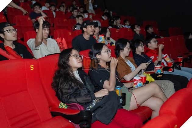 Cộng đồng Esports Việt Nam đã cùng nhau cháy hết mình với Chung Kết Tổng VALORANT Champions 2025.