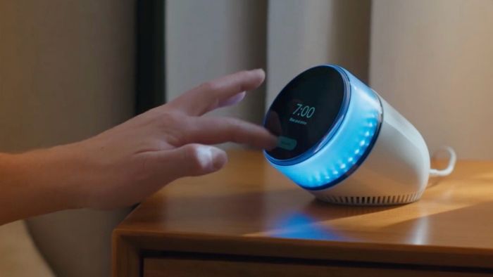 Dreamie là thiết bị hỗ trợ giấc ngủ giúp bạn ngủ ngon và theo dõi giấc ngủ qua micro mà không cần đeo bất kỳ thiết bị nào trên người.