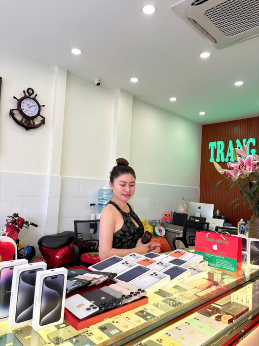 cua hang dien thoai uy tin hang dau quan 5 TPHCM 2.png