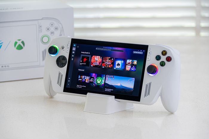 ASUS ROG chính thức trình làng bộ đôi ROG Xbox Ally và ROG Xbox Ally X với cấu hình cực kỳ ấn tượng.