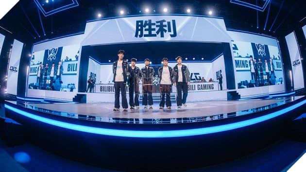 BLG đã phần nào lấy lại sự tự tin với chiến thắng trước FNC