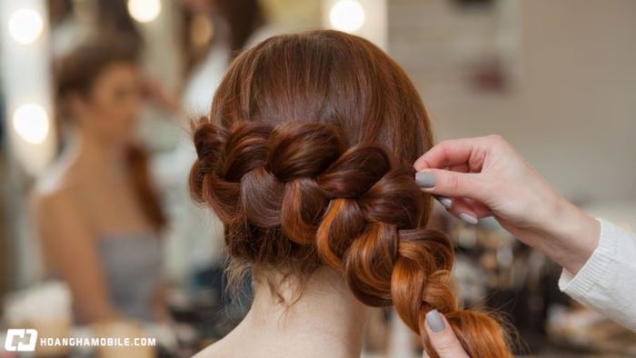 15 kiểu thắt tóc thời thượng 2025 giúp nàng vừa xinh vừa dịu dàng - phần 16