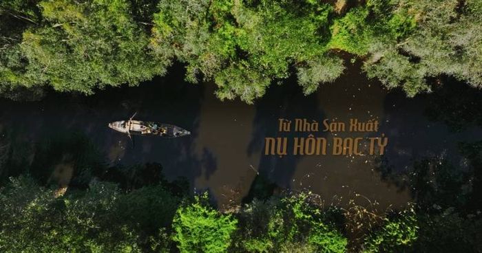 Sau Nụ Hôn Bạc Tỷ, Thu Trang tiếp tục khai thác mối quan hệ tình cảm giữa các chị em, một dấu ấn quen thuộc và đặc trưng trong phong cách của cô.