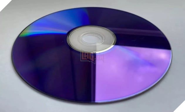 Doanh số ổ ghi Blu-ray đang tăng vọt tại Nhật Bản sau khi Windows 10 kết thúc hỗ trợ
