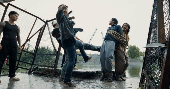 Trailer Truy Tìm Long Diên Hương đầy ắp những pha hành động mãn nhãn và chất hài đặc trưng của Action C