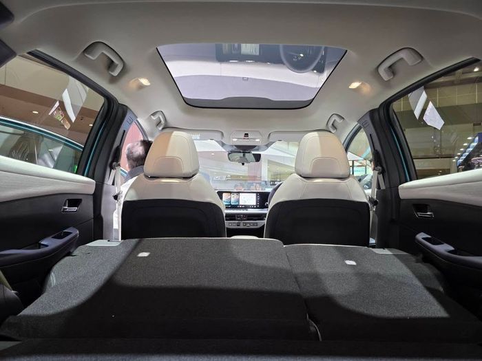 All-New Nissan LEAF 5.jpg