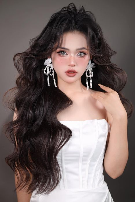 Ảnh 1 của Yen Dung Makeup Academy