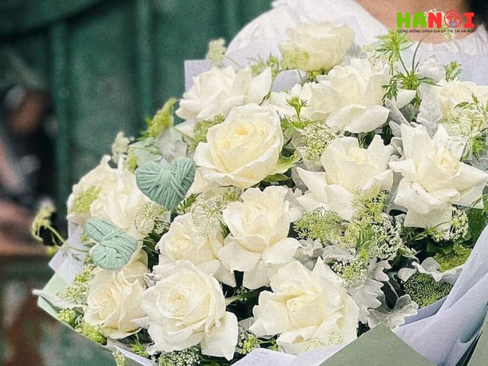 Shop-hoa-phong-thu-Mytour