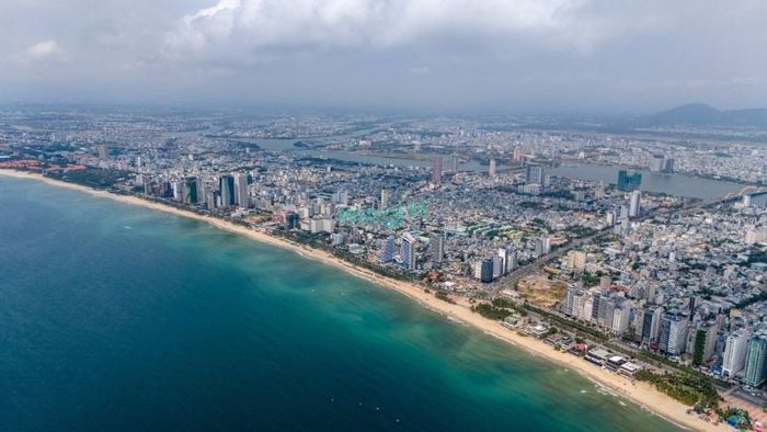 So với cùng kỳ năm 2024, thị trường bất động sản nghỉ dưỡng Đà Nẵng đang chịu sự ảm đạm (Nguồn: theleader.vn)