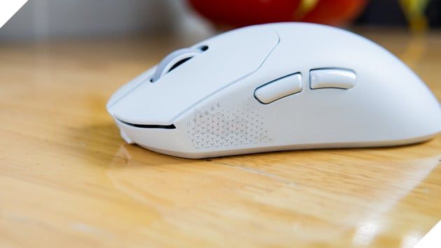 Đánh giá Corsair Sabre V2 Pro Ultralight Wireless: Chuột Gaming Siêu Nhẹ, Tốc Độ Vượt Trội, Lý Tưởng Cho Game Thủ FPS 7