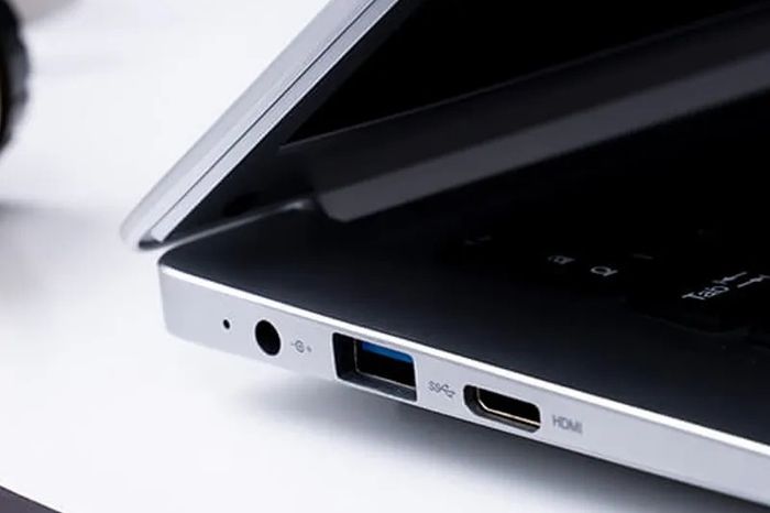 Kết nối tốc độ cao. Kết nối tốc độ cao.