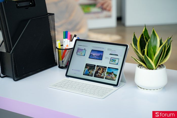 Máy tính bảng mới của Huawei sở hữu chất lượng hiển thị tuyệt vời, mang đến trải nghiệm hình ảnh sống động.