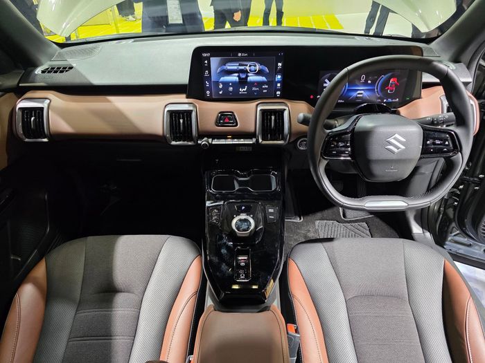 Suzuki eVITARA 3.jpg