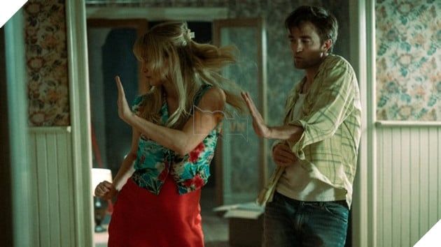 Hình ảnh của Jennifer Lawrence và Robert Pattinson trong bộ phim 