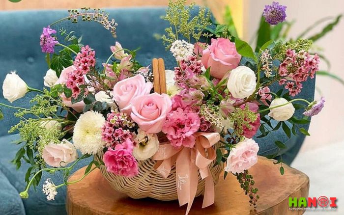 Linh-lan-florist-Mytour