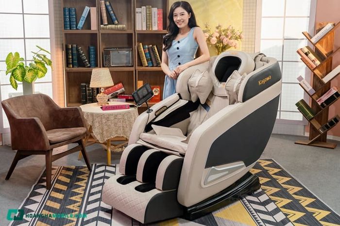 ghe-massage-gia-bao-nhieu-01