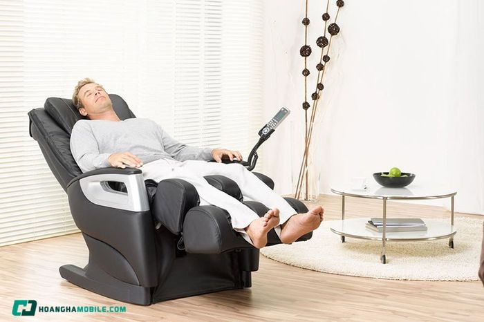 ghe-massage-gia-bao-nhieu-08