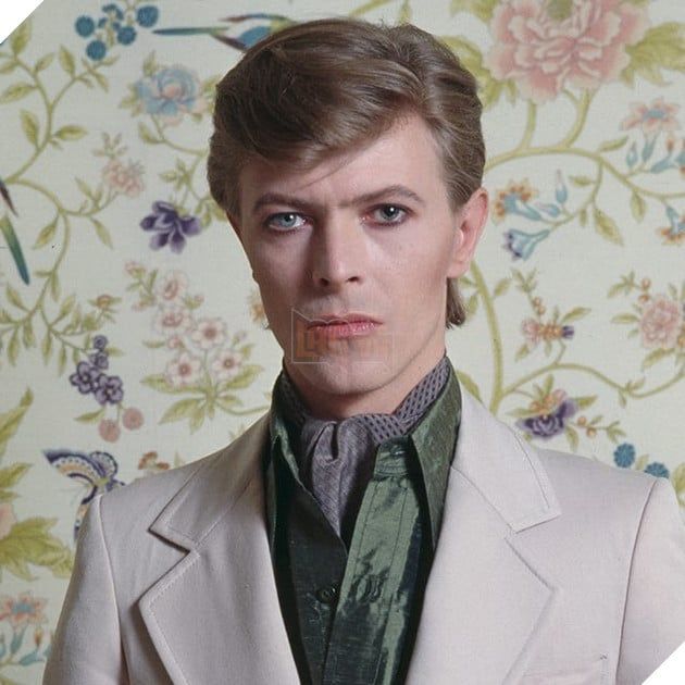 Chân dung của ca sĩ David Bowie.