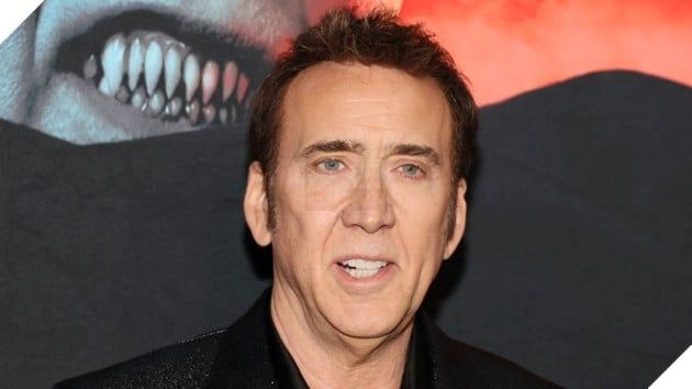 Nicolas Cage trong vai sao nam.