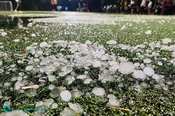 hien-tuong-mua-da-03