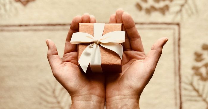 30-mon-qua-luu-niem-y-nghia-doc-dao-tang-cho-nhieu-doi-tuong-11