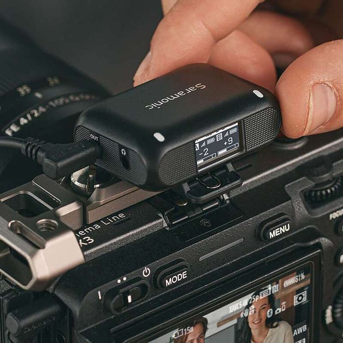 SARAMONIC BLINK500B2+ Dễ dàng lắp đặt kết nối với các thiết bị khác.