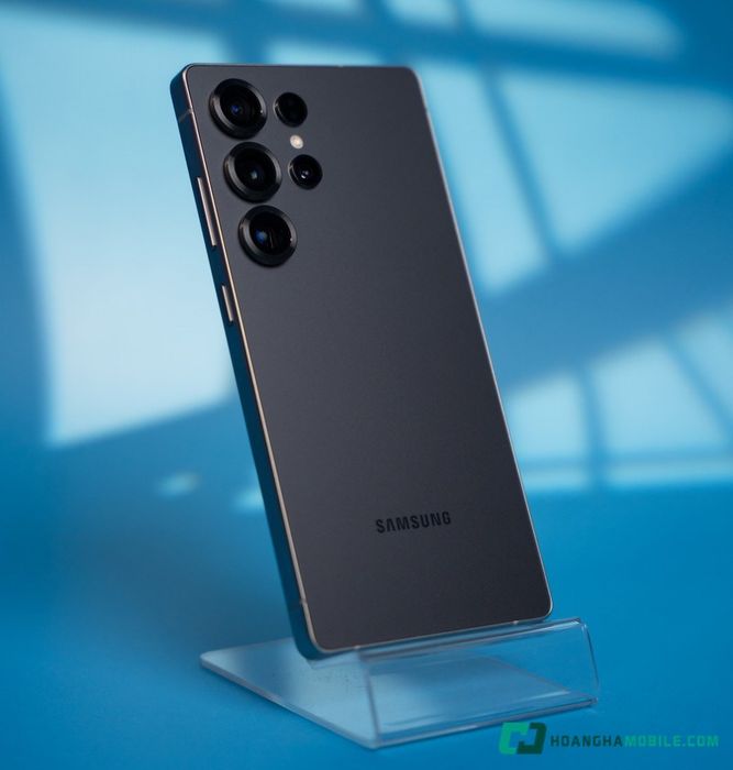 Samsung Galaxy S25 Ultra.