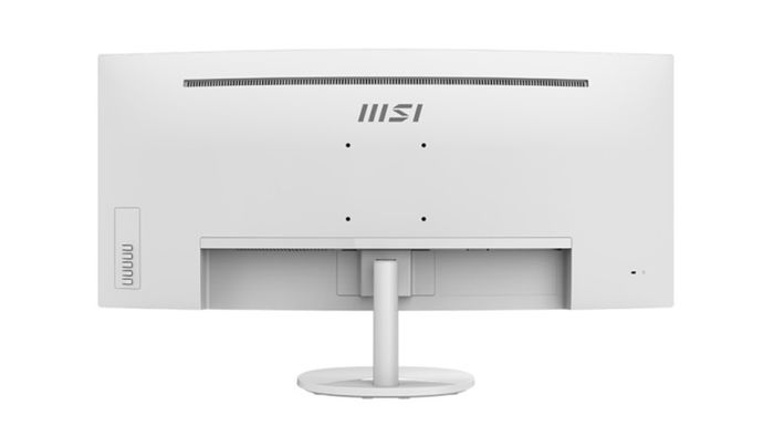 Hệ thống nút bấm gồm 5 phím chức năng khác nhau. Hệ thống nút bấm gồm 5 phím chức năng khác nhau.